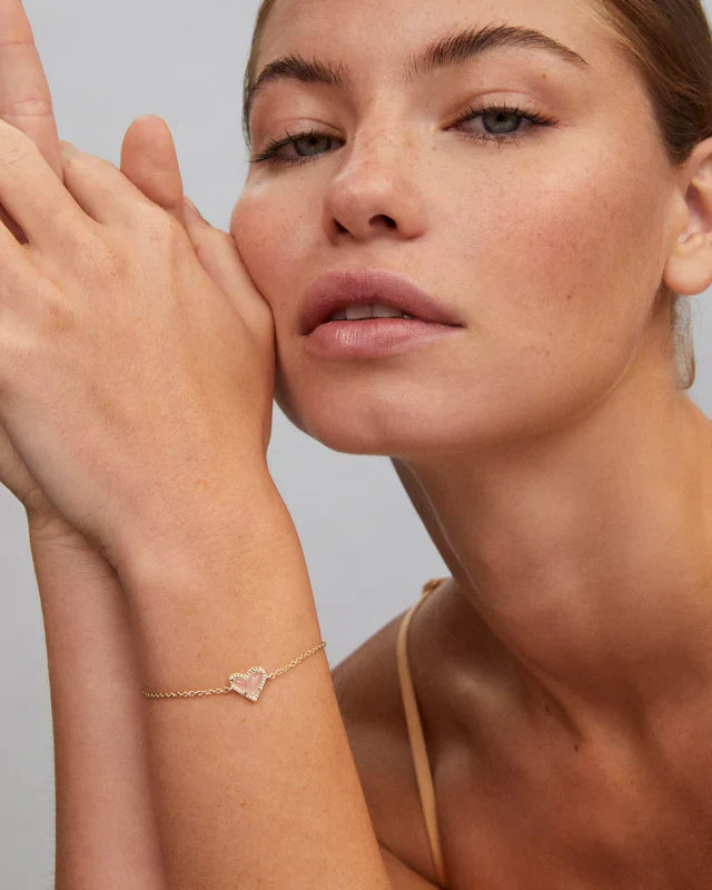 ARI HEART DELICATE CHAIN BRACELET in GOLD ROSE QUARTZ