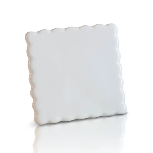 Mini Simple Scallop Nora Fleming