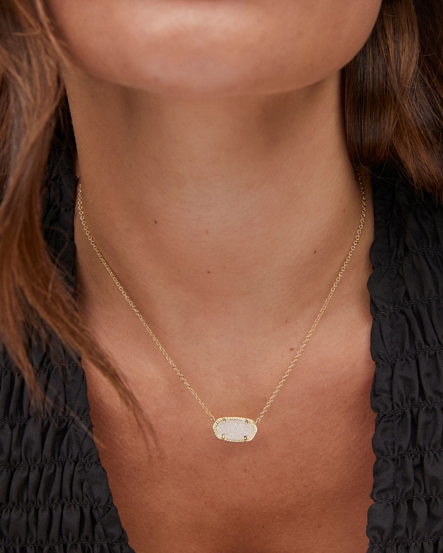 ELISA SHORT PENDANT NECKLACE in GOLD IRIDESCENT DRUSY
