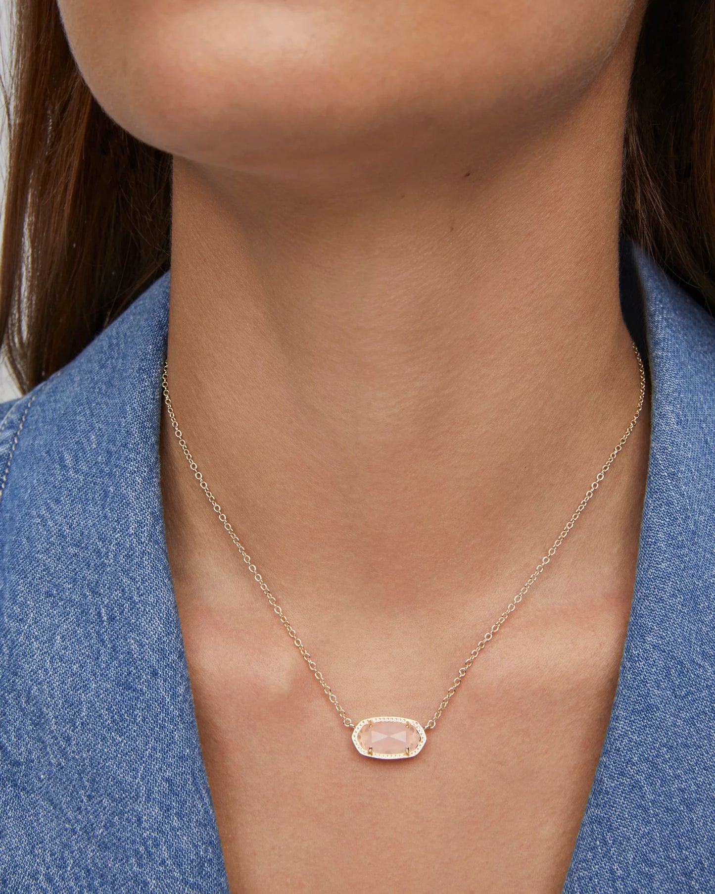 ELISA SHORT PENDANT NECKLACE in GOLD ROSE QUARTZ