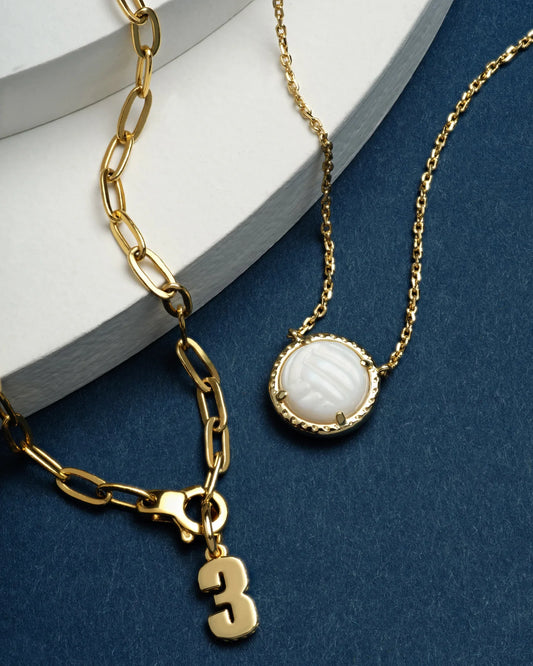 VOLLEYBALL SHORT PENDANT NECKLACE