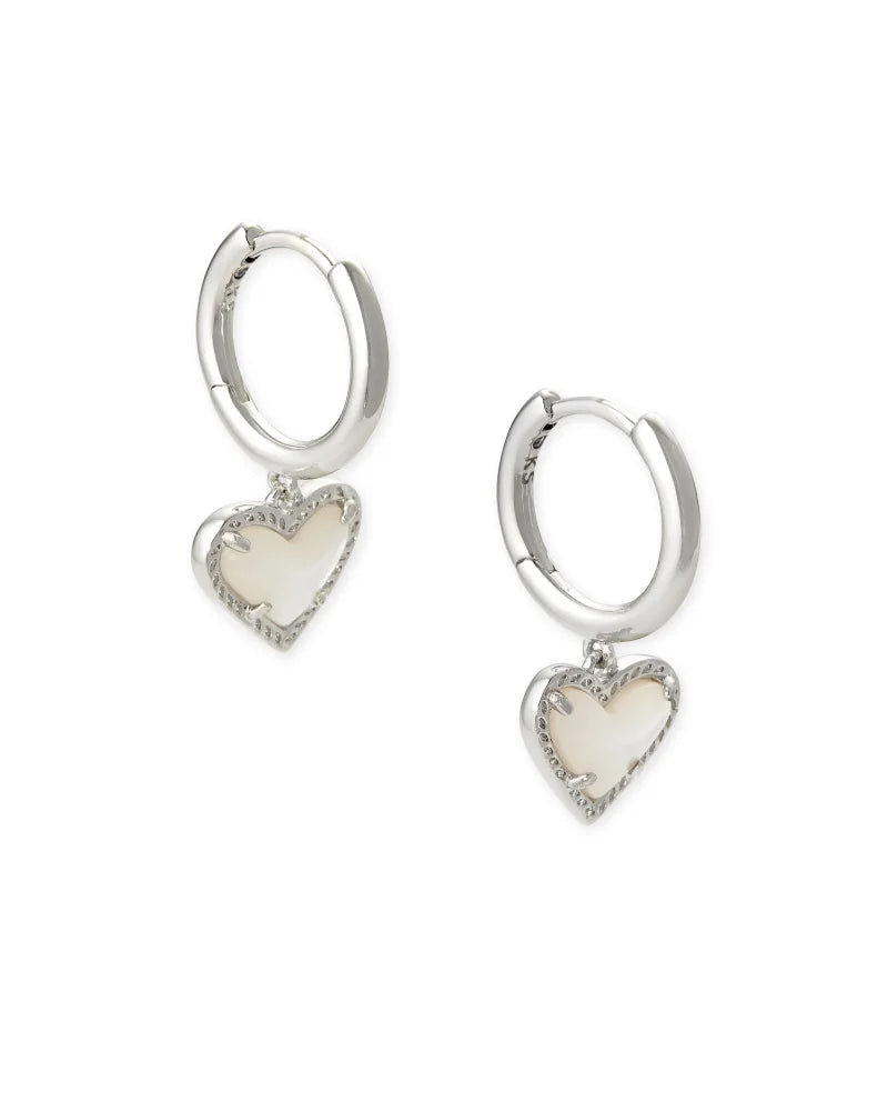 ARI HEART HUGGIE EARRINGS in RHODIUM IVORY MOTHER OF PEARL