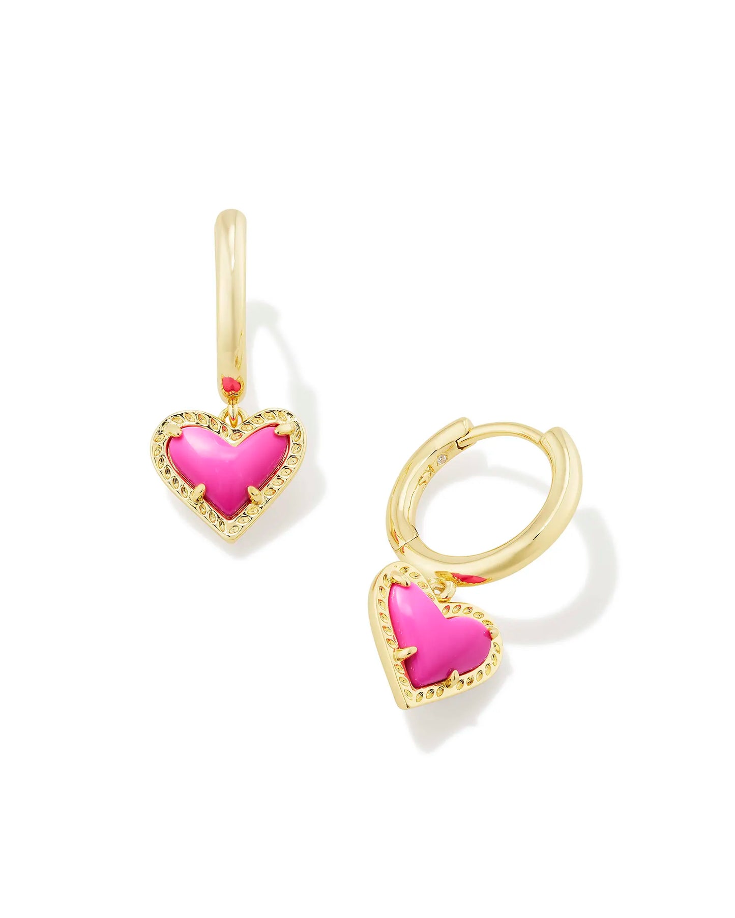 ARI HEART HUGGIE EARRINGS in GOLD NEON PINK